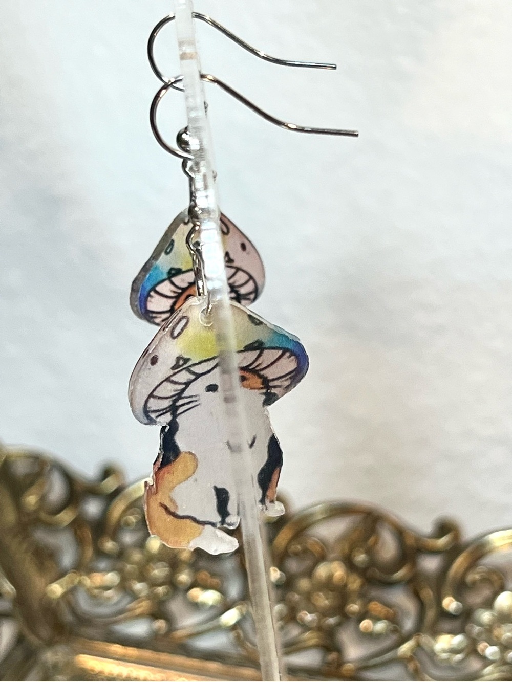 NEW 2D Cutout Pierced Earrings Cat Wearing Mushroom Hat | Lightweight - Picture 3 of 4